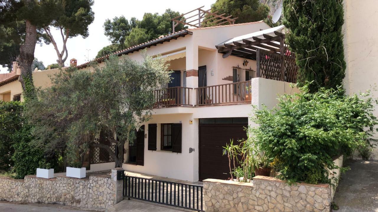 Mediterrania 98 Torroella De Montgri Exterior photo